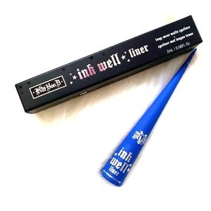 Kat Von D Inkwell Liner in Shade “Darkwave”